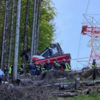 2 detained after Italy cable car accident released