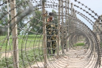 PoK national repatriated after crossing LoC in J&K's Rajouri PoK national repatriated after crossing LoC in J&K's Rajouri