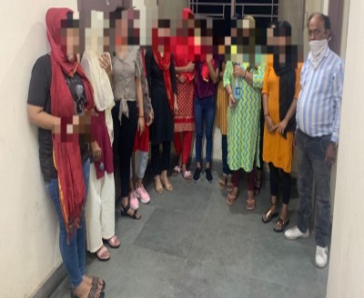 Major sex racket being run from spa busted in Delhi, 12 held Major sex racket being run from spa busted in Delhi, 12 held