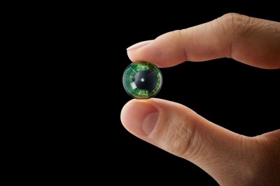 Novel AR-based smart contact lenses can be used as computer screen Novel AR-based smart contact lenses can be used as computer screen