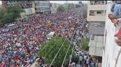 Andhra employees plan massive march over demand to scrap CPS