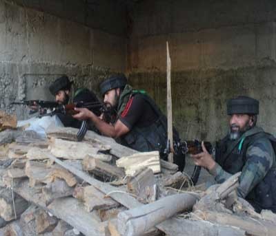 2 Lashkar terrorists killed in Srinagar gunfight were locals 2 Lashkar terrorists killed in Srinagar gunfight were locals