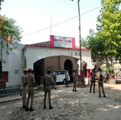 SKM team visits Lakhimpur Kheri, former member accuses Yogendra Yadav of changing sides SKM team visits Lakhimpur Kheri, former member accuses Yogendra Yadav of changing sides