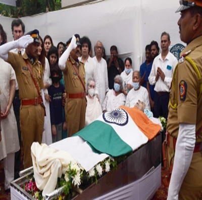 Santoor maestro Pt. Shivkumar Sharma cremated with full state honours Santoor maestro Pt. Shivkumar Sharma cremated with full state honours