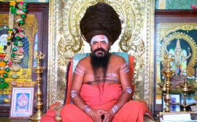 Dharmapuram Aadheenam seer carried on a palanquin after TN govt intervenes Dharmapuram Aadheenam seer carried on a palanquin after TN govt intervenes