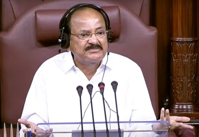 Central, state governments should work together: Venkaiah Naidu Central, state governments should work together: Venkaiah Naidu