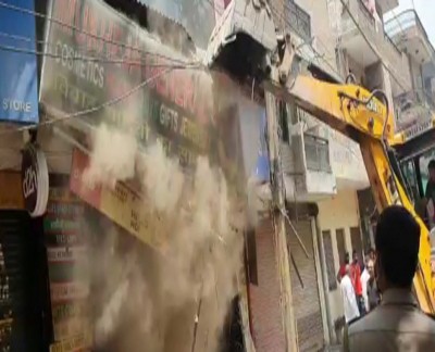 Demolition drive underway at several places in Delhi Demolition drive underway at several places in Delhi