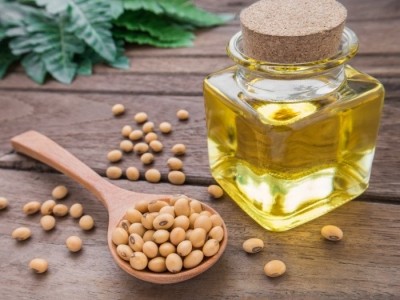 Centre allows duty-free imports of 20 lakh tonne crude soy, sunflower oil each Centre allows duty-free imports of 20 lakh tonne crude soy, sunflower oil each
