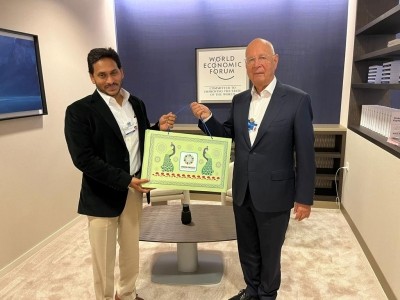 Andhra CM calls on WEF founder in Davos Andhra CM calls on WEF founder in Davos