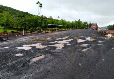 AAP in Goa raises voice against potholes on Atal Setu
