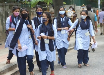 48,000 govt schools decked up to welcome students in K'taka 48,000 govt schools decked up to welcome students in K'taka