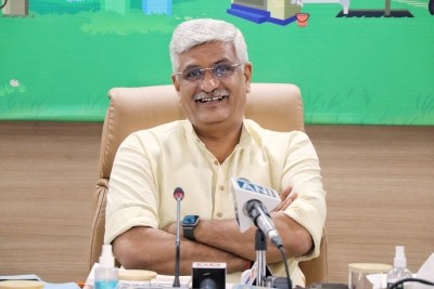 Imperative to work on ground water replenishment: Jal Shakti Minister Imperative to work on ground water replenishment: Jal Shakti Minister