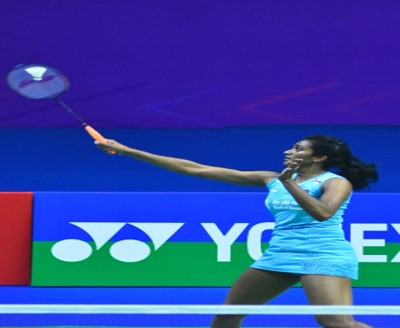 Thailand Open: Sindhu, Srikanth advance to second round, Saina knocked out Thailand Open: Sindhu, Srikanth advance to second round, Saina knocked out