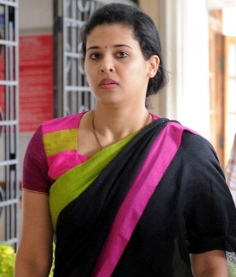 K'taka govt orders probe against IAS officer Rohini Sindhuri