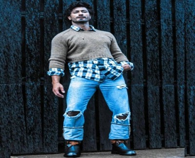 Vidyut Jammwal sponsors an Assamese film 'Local Utpaat' Vidyut Jammwal sponsors an Assamese film 'Local Utpaat'