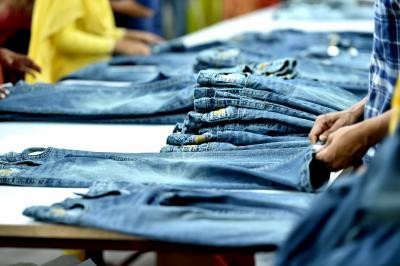 Bihar to provide 10% grant to leather, textile industries