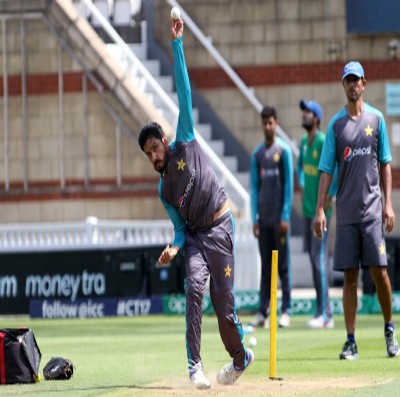 Pakistan to play only two Tests in Sri Lanka as ODI series scrapped: Report Pakistan to play only two Tests in Sri Lanka as ODI series scrapped: Report