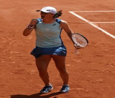 French Open: Swiatek beats Kovinic to extend her winning streak to 31, Begu halts Jeanjean French Open: Swiatek beats Kovinic to extend her winning streak to 31, Begu halts Jeanjean