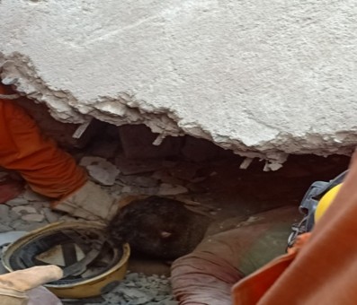 Houses collapse in Delhi after heavy rain Houses collapse in Delhi after heavy rain