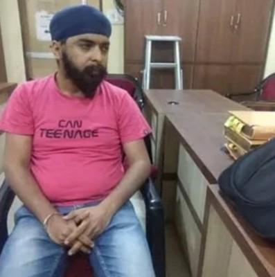 Bagga handed over to Delhi Police, taken to capital from Kurukshetra Bagga handed over to Delhi Police, taken to capital from Kurukshetra