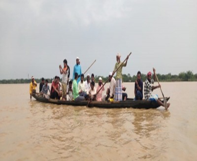 Assam floods: 14 people dead, over 8 lakh affected Assam floods: 14 people dead, over 8 lakh affected