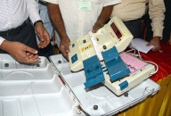 K'taka bypolls: Voting for 2 seats underway K'taka bypolls: Voting for 2 seats underway