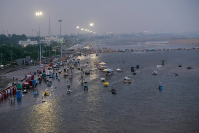 Waterlogging, power supply cut, threat of more rains in Chennai Waterlogging, power supply cut, threat of more rains in Chennai