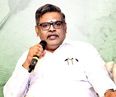 CMs of Telugu states mourn death of Sirivennela CMs of Telugu states mourn death of Sirivennela
