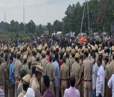 Telangana village decides to expel Gutti Koyas over FRO's killing
