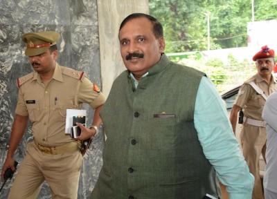 I-T summons retired ex-UP chief Secy Deepak Singhal I-T summons retired ex-UP chief Secy Deepak Singhal