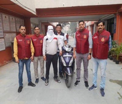 Delhi: Wanted criminal turned online shoe seller, held Delhi: Wanted criminal turned online shoe seller, held