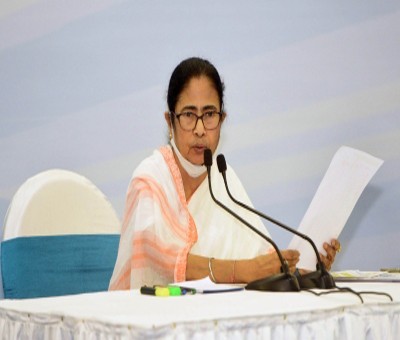 Mamata writes to PM, seeks excise relief on Bengal rice variety