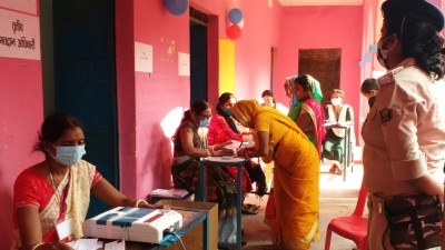 Bypoll ends in Bihar; 52.38% voting recorded Bypoll ends in Bihar; 52.38% voting recorded