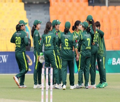Nida Dar's all-round show helpes Pakistan beat Ireland, level 3-match series 1-1