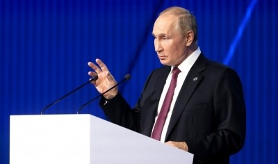 Russia resumes largest charter airline to SL, Putin orders 'more flights to friendly states' Russia resumes largest charter airline to SL, Putin orders 'more flights to friendly states'