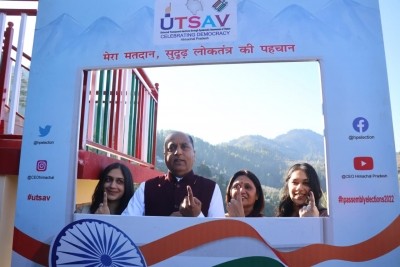 Himachal polls: CM Thakur, family cast their votes Himachal polls: CM Thakur, family cast their votes