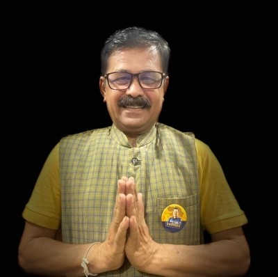 Gujarat polls: AAP's 'kidnapped' candidate resurfaces, withdraws candidature Gujarat polls: AAP's 'kidnapped' candidate resurfaces, withdraws candidature