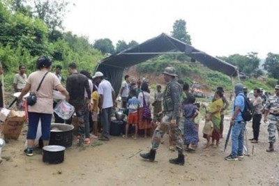 Like Myanmar refugees, Mizoram to provide similar relief to Bangladeshi migrants Like Myanmar refugees, Mizoram to provide similar relief to Bangladeshi migrants