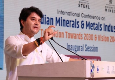 Jyotiraditya Scindia tests positive for Covid-19, had met CM on Monday Jyotiraditya Scindia tests positive for Covid-19, had met CM on Monday