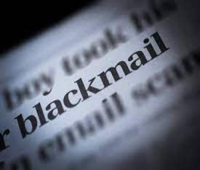 Indore schoolgirl blackmailed over her obscene pictures, videos Indore schoolgirl blackmailed over her obscene pictures, videos