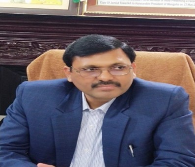 SP seeks removal of Moradabad commissioner ahead of Rampur bypolls SP seeks removal of Moradabad commissioner ahead of Rampur bypolls