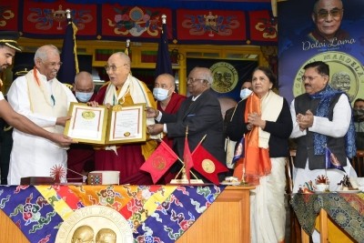 Dalai Lama conferred Gandhi Mandela Award