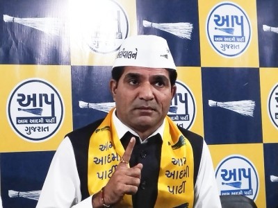 Isudan Gadhvi is AAP's CM face in Gujarat, announces Kejriwal Isudan Gadhvi is AAP's CM face in Gujarat, announces Kejriwal