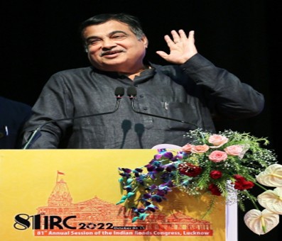 Economic reforms by Manmohan Singh as Finance Minister gave new direction to India: Gadkari Economic reforms by Manmohan Singh as Finance Minister gave new direction to India: Gadkari