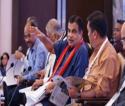 Gadkari announces projects worth Rs 1.6L crore for NE