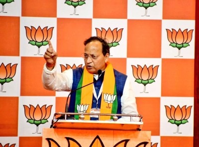 K'taka BJP resumes Jana Sankalp Yatra, attacks Congress