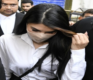 Rs 200 cr money laundering case: Jacqueline reaches Patiala House Court Rs 200 cr money laundering case: Jacqueline reaches Patiala House Court