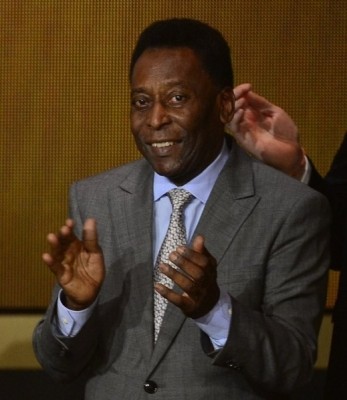 Pele predicts World Cup glory for Brazil