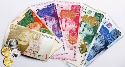 Pakistan at high risk of currency crisis