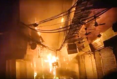 Massive blaze in old Delhi's Bhagirath Palace market, no casualties